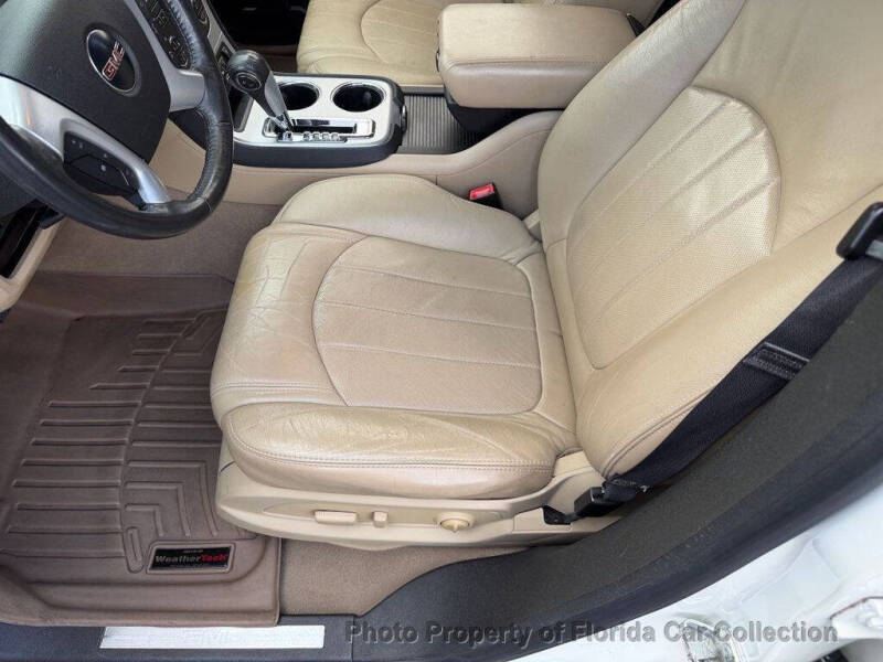 2011 GMC Acadia SLT-2