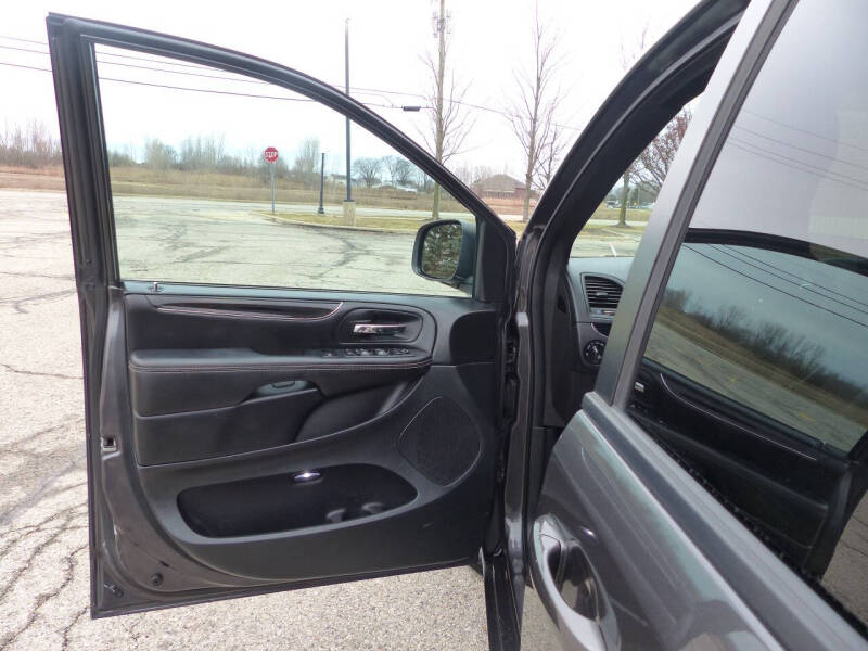 2020 Dodge Grand Caravan SXT