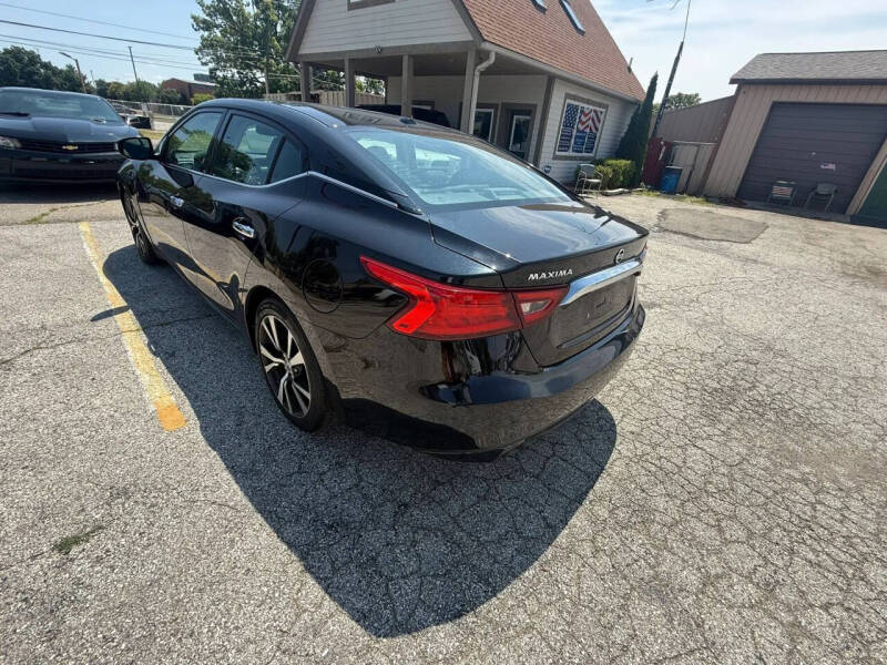 2017 Nissan Maxima