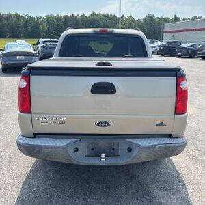2004 Ford Explorer Sport Trac