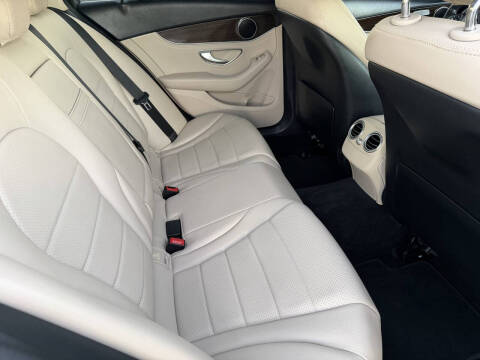 2016 Mercedes-Benz C-Class C 300