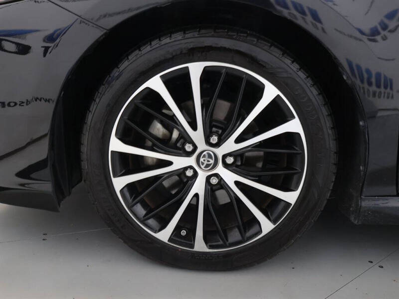 2018 Toyota Camry SE