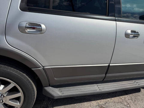 2011 Ford Expedition XLT