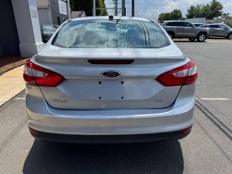 2012 Ford Focus SEL