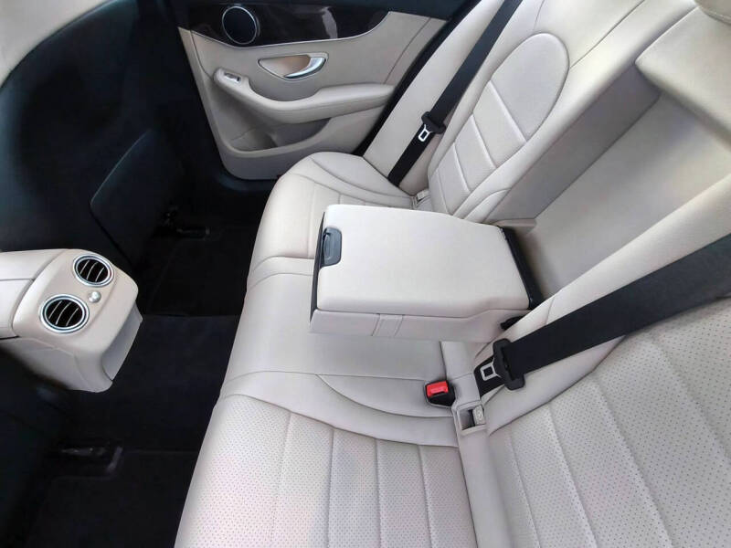 2018 Mercedes-Benz C-Class C 300