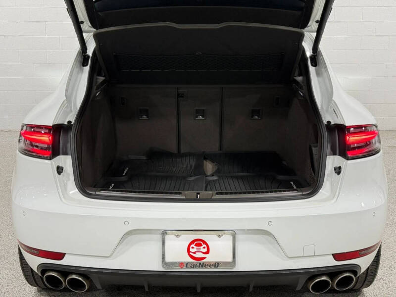 2019 Porsche Macan S