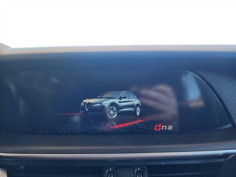 2021 Alfa Romeo Stelvio Ti