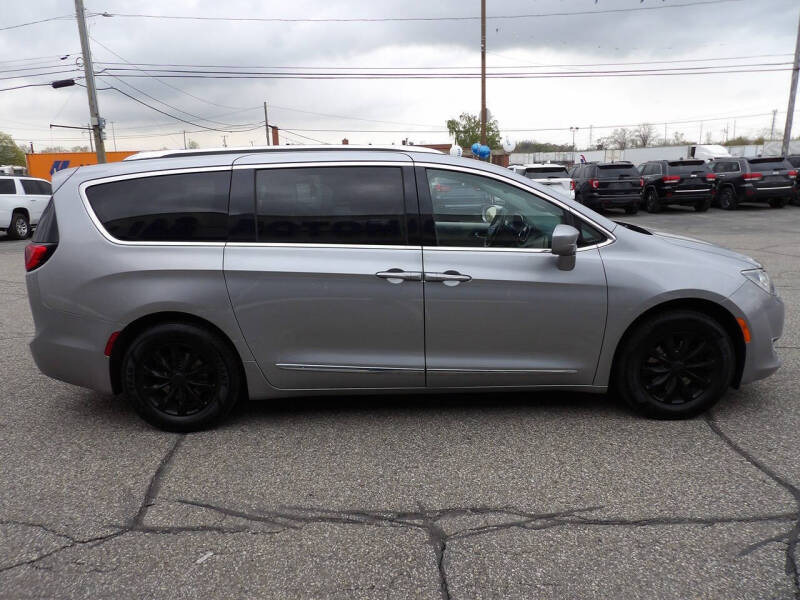 2018 Chrysler Pacifica Touring L