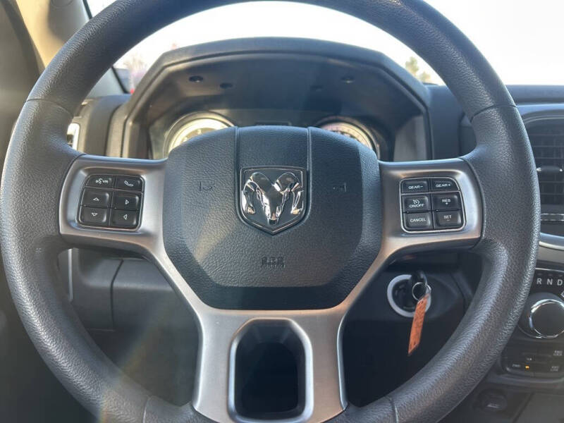 2024 RAM 1500 Classic SLT