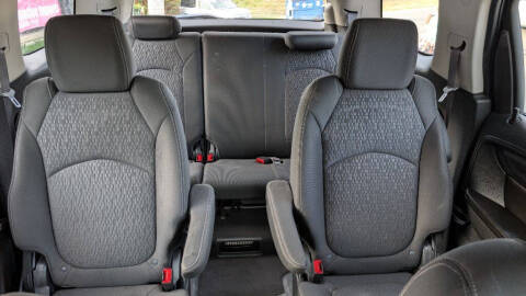 2013 GMC Acadia SLE-2