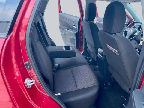 2018 Mitsubishi Outlander Sport LE