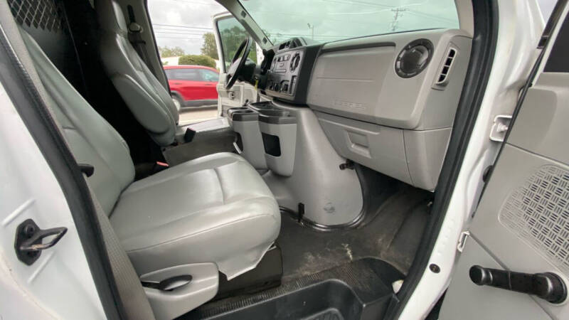 2013 Ford E-Series E-150
