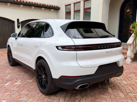 2024 Porsche Cayenne