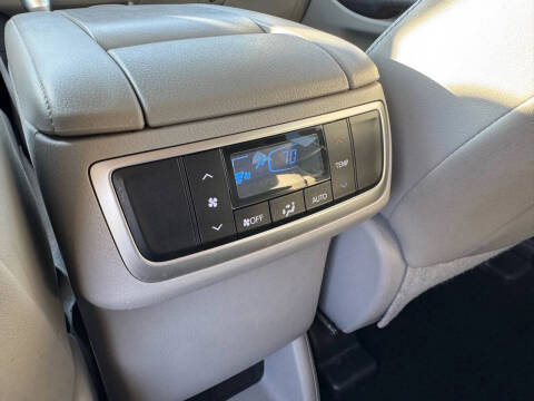 2017 Toyota Highlander