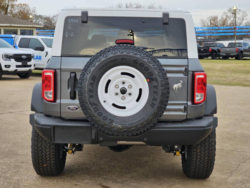 2025 Ford Bronco Heritage Edition