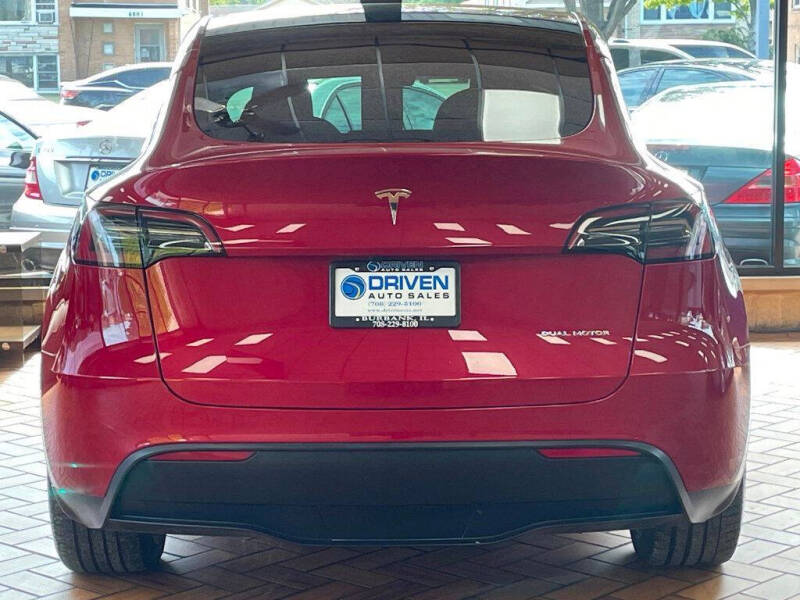 2023 Tesla Model Y Long Range