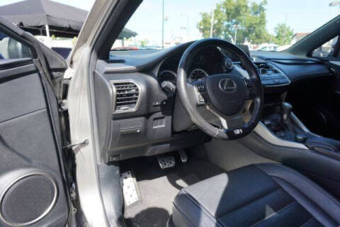 2017 Lexus NX 200t