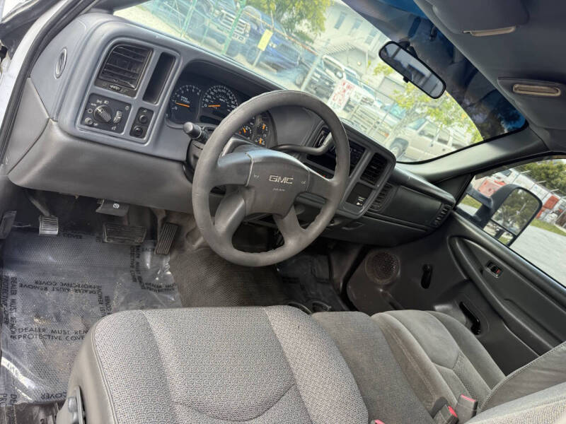 2003 GMC Sierra 2500HD