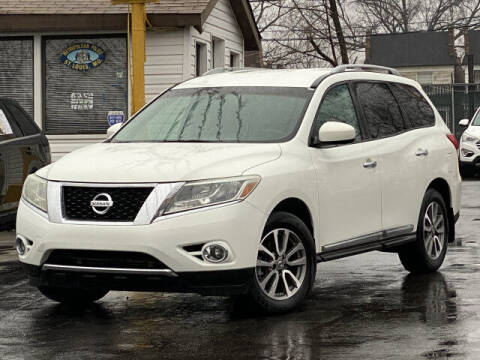 2013 Nissan Pathfinder for sale at Kugman Motors in Saint Louis MO