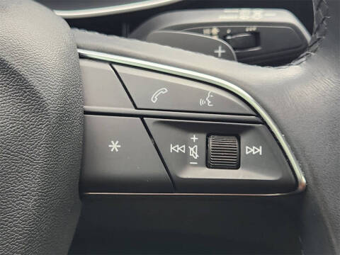 2022 Audi Q3 quattro S line Prem Plus 45 TFSI