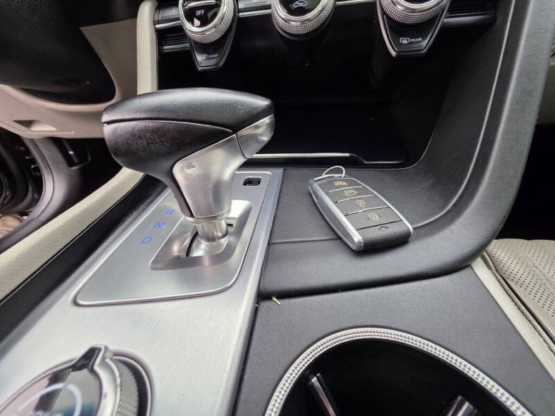 2021 Genesis G70