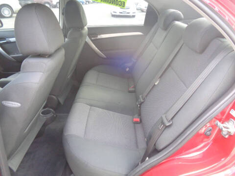 2011 Chevrolet Aveo LT