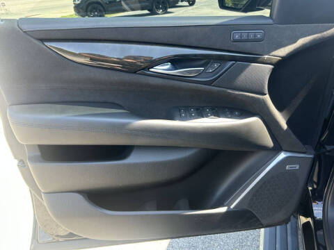 2019 Cadillac Escalade Platinum