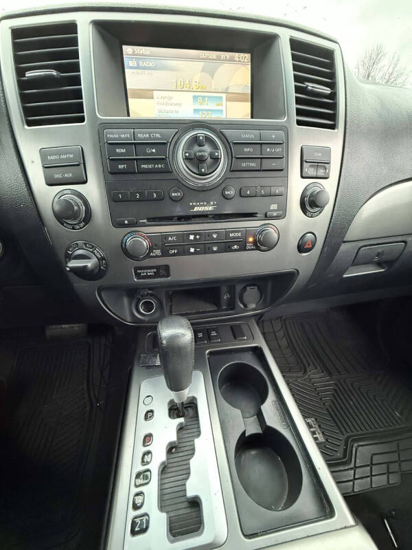 2011 Nissan Armada SL