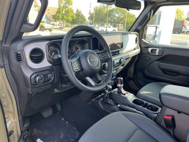 2025 Jeep Gladiator Willys