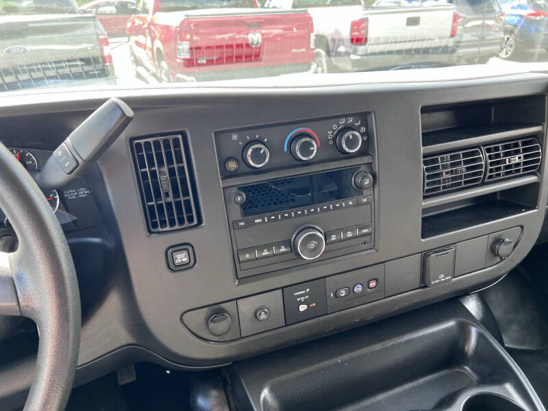 2018 GMC Savana 2500