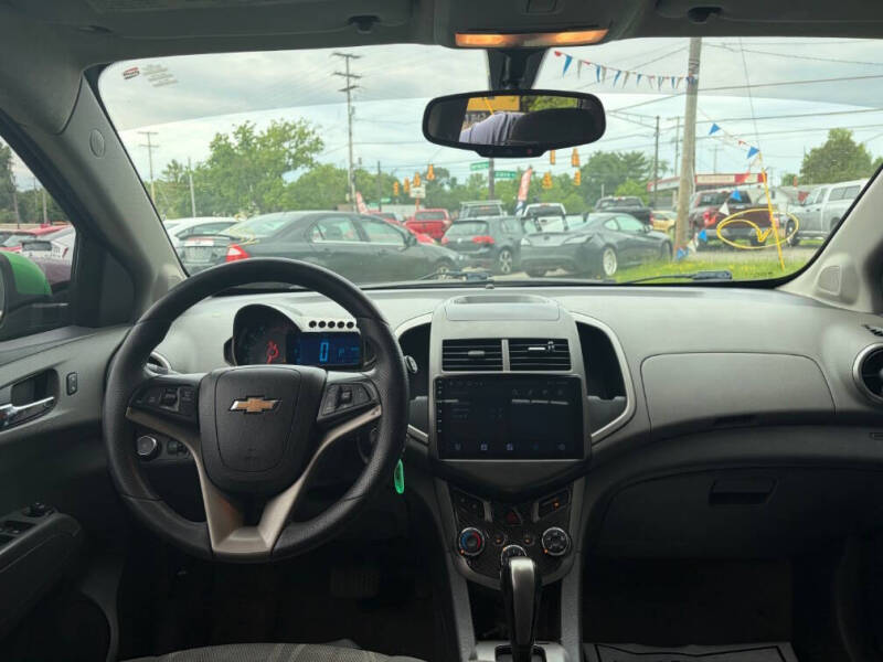 2015 Chevrolet Sonic LT Auto