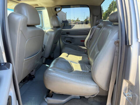 2005 GMC Sierra 1500 Denali