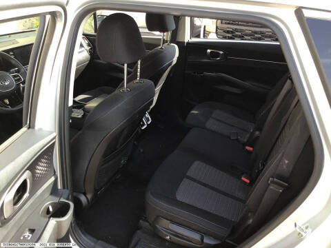 2021 Kia Sorento LX