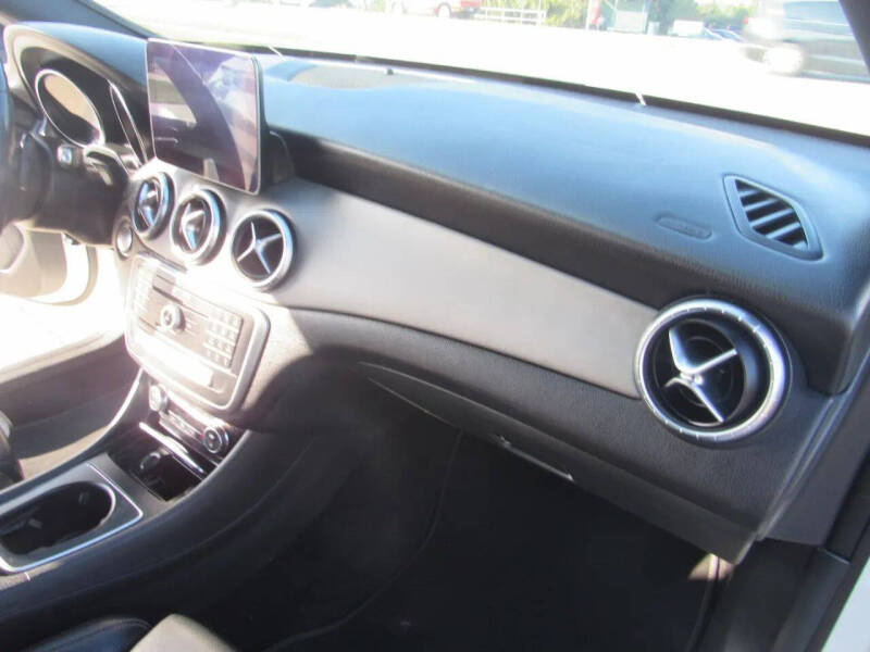 2018 Mercedes-Benz CLA CLA 250