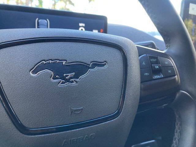 2024 Ford Mustang Mach-E Select