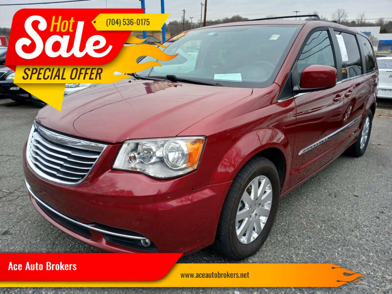 2016 Chrysler Town and Country for sale at Ace Auto Brokers in Charlotte NC