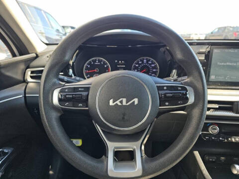 2022 Kia K5