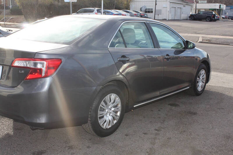 2014 Toyota Camry LE
