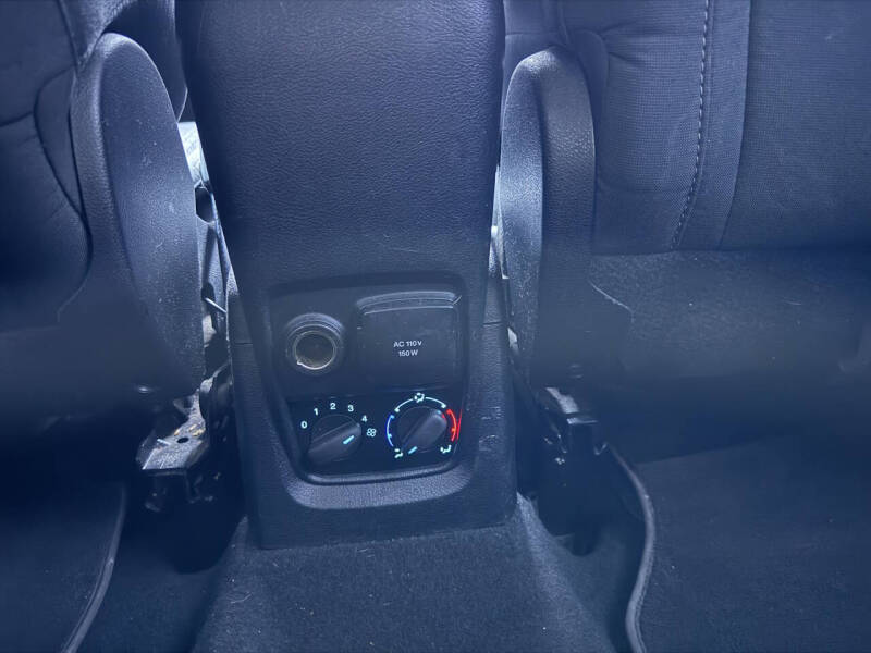 2020 Ford Transit Connect XLT