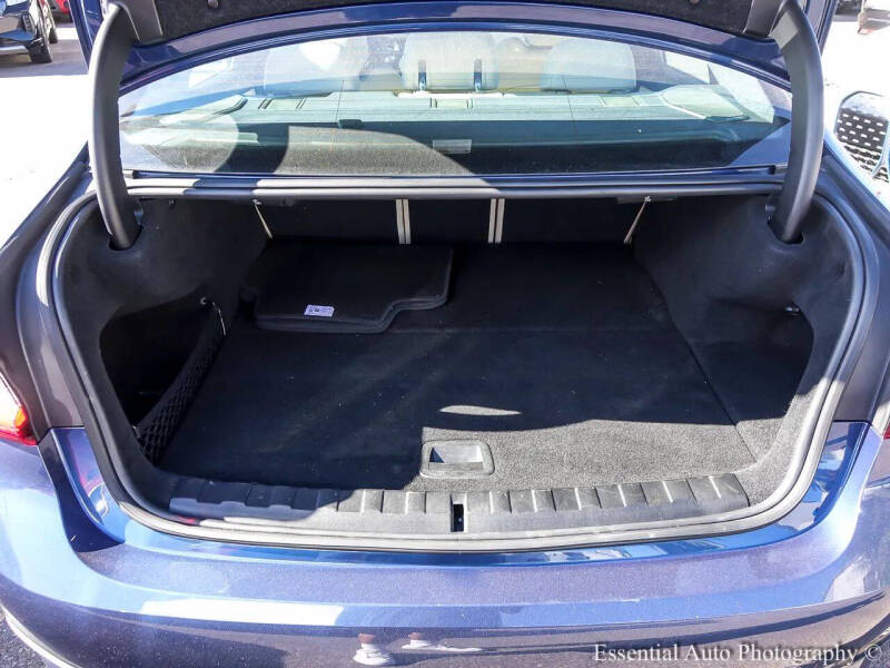 2021 BMW 3 Series 330e