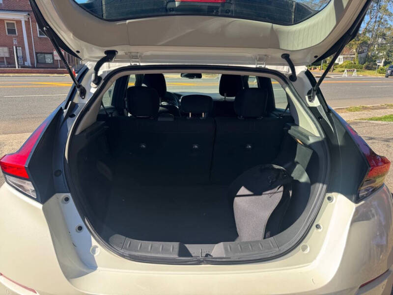 2023 Nissan LEAF SV PLUS