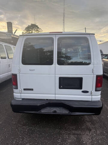 2007 Ford E-Series E-150