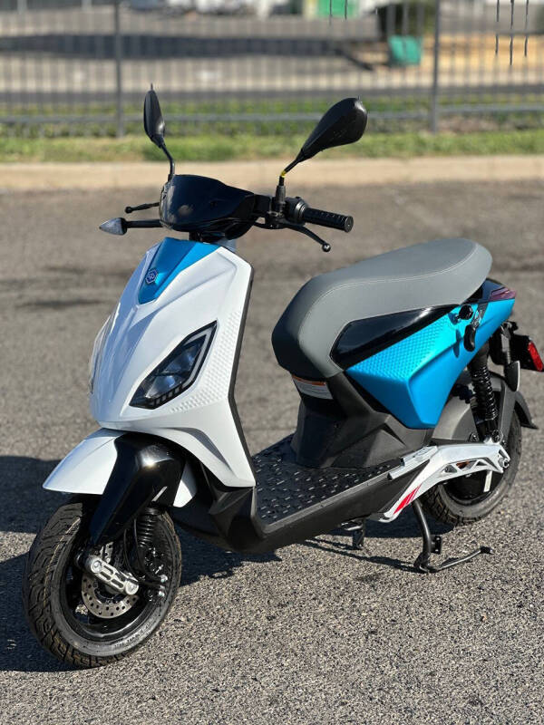 2022 Piaggio 1 Active