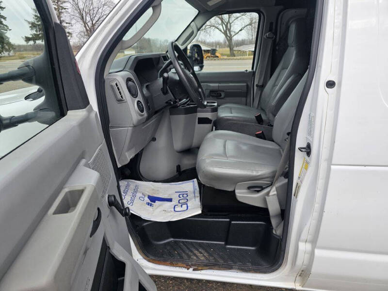 2014 Ford E-Series E-250