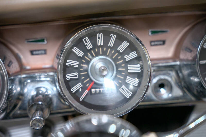 1963 Ford Thunderbird