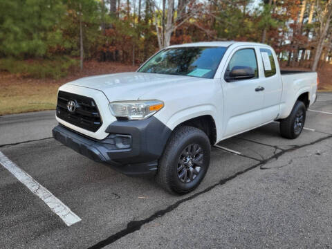 2017 Toyota Tacoma SR