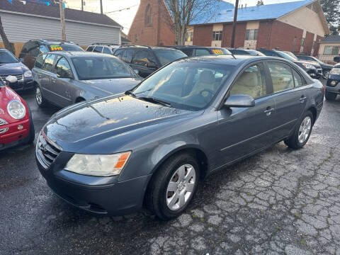 2009 Hyundai Sonata for sale at American Dream Motors in Everett WA