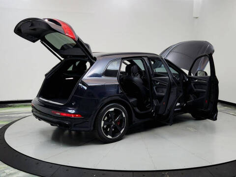 2020 Audi SQ5 3.0T quattro Premium Plus