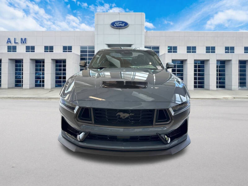 2025 Ford Mustang Dark Horse