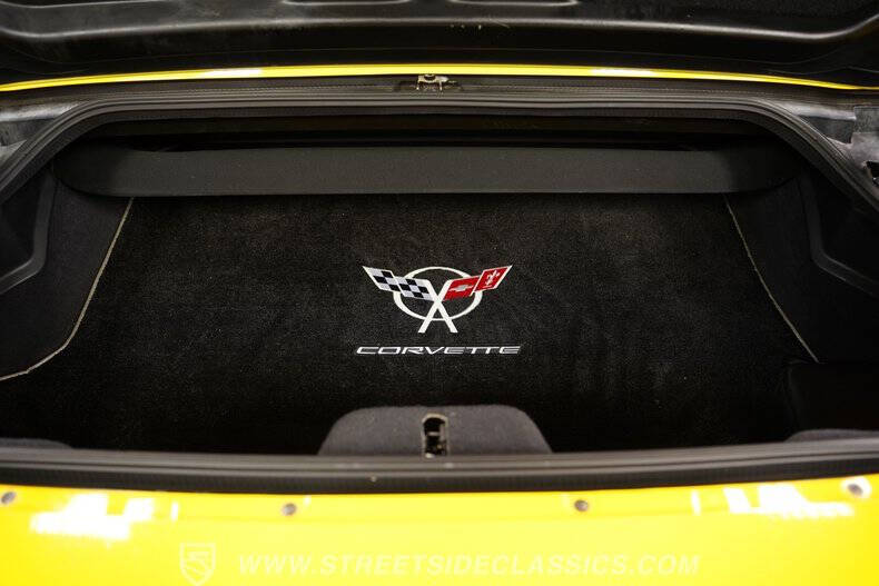 2004 Chevrolet Corvette